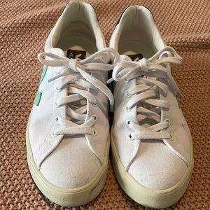 VEJA sneakers